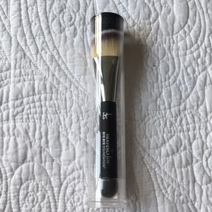 It cosmetics Heavenly Luxe Foundation Brush